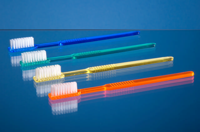 Akzenta Tandbørster, engangs med tandpasta, 100 stk.